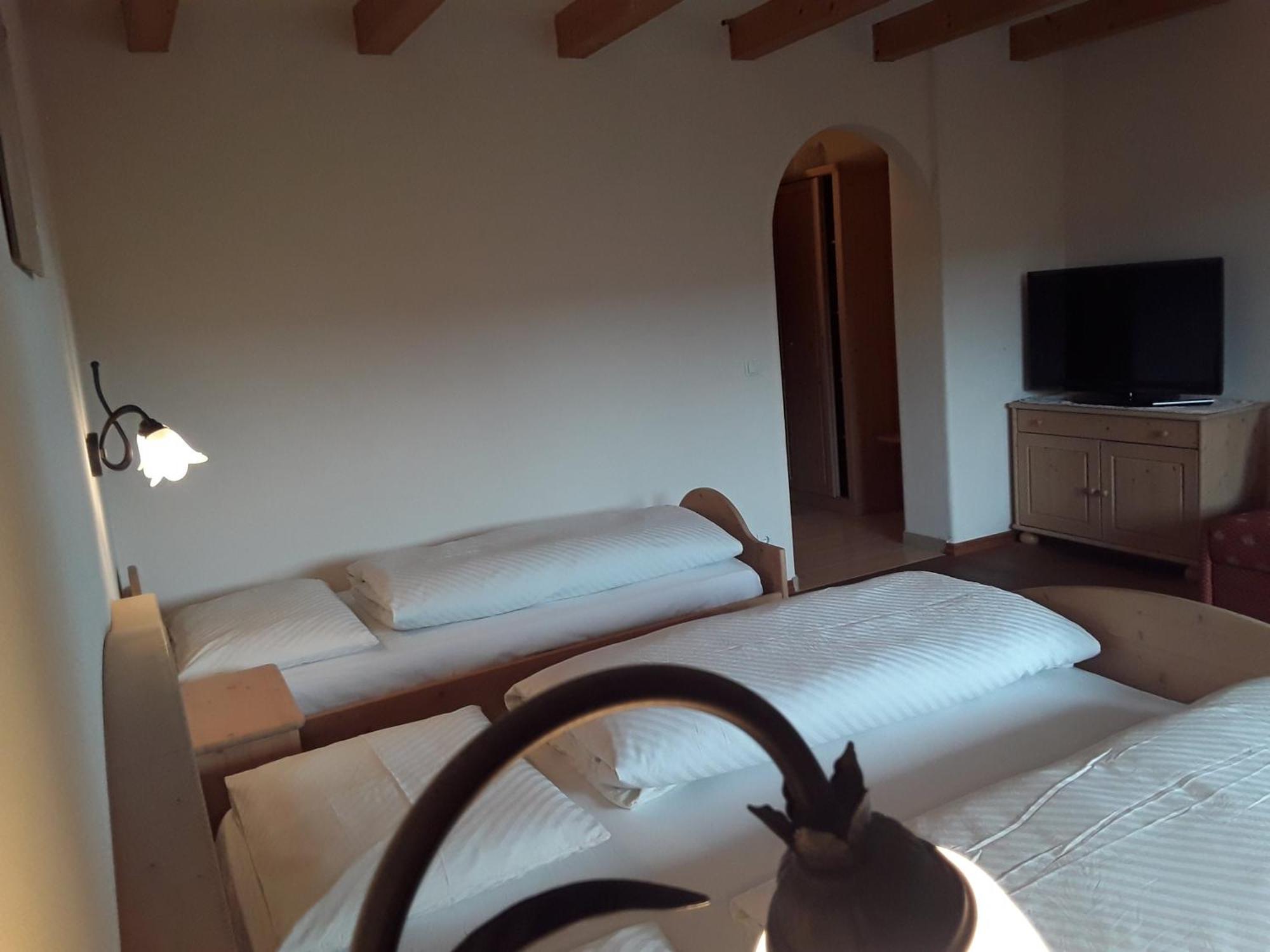 Pension Marchnerhof Теренто Экстерьер фото